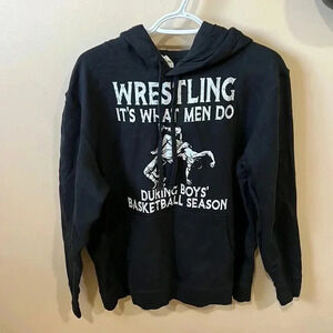 (3)NWT  sweatshirt